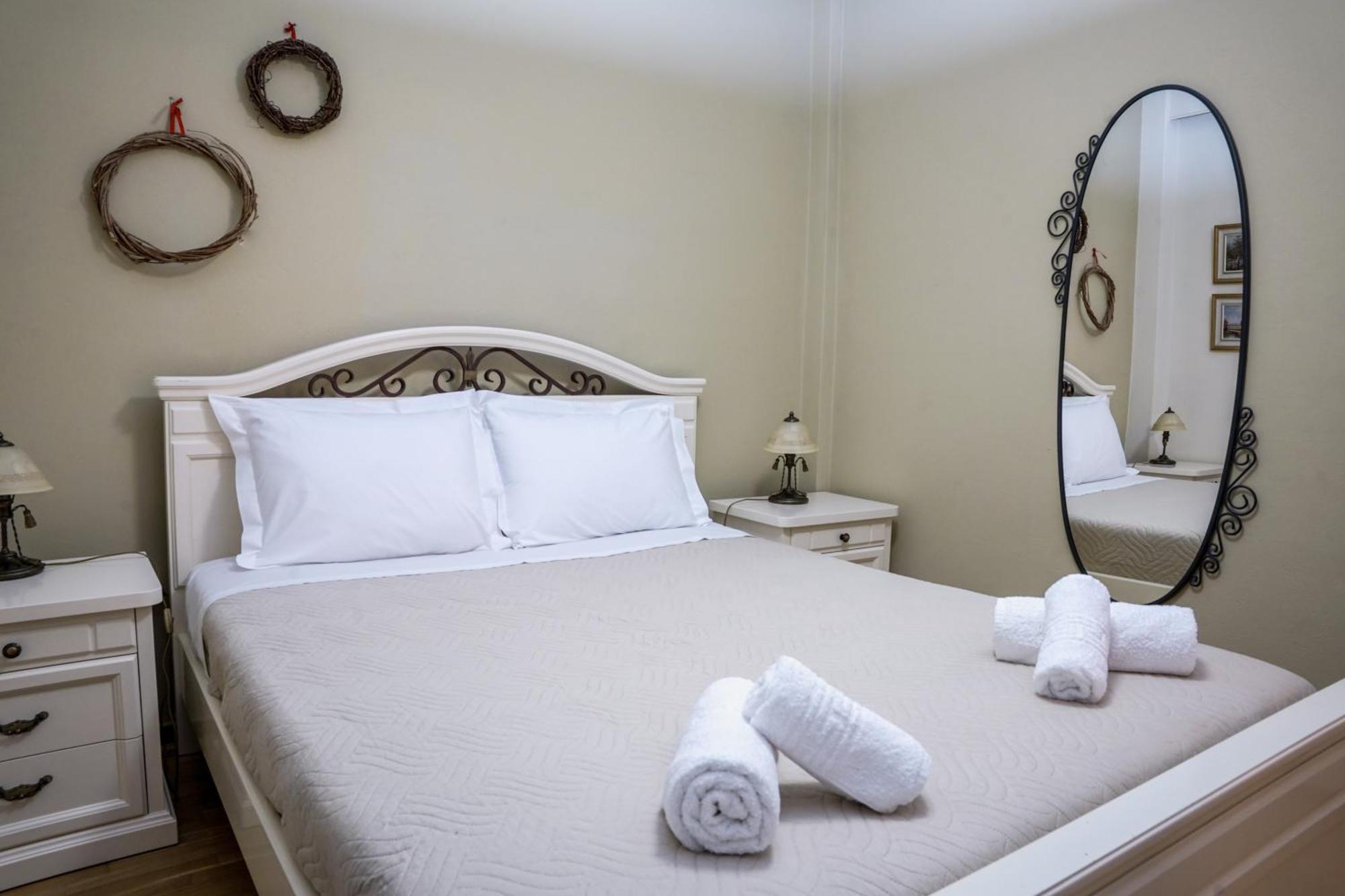 Cozy Cloud Apartment Нафплион Экстерьер фото