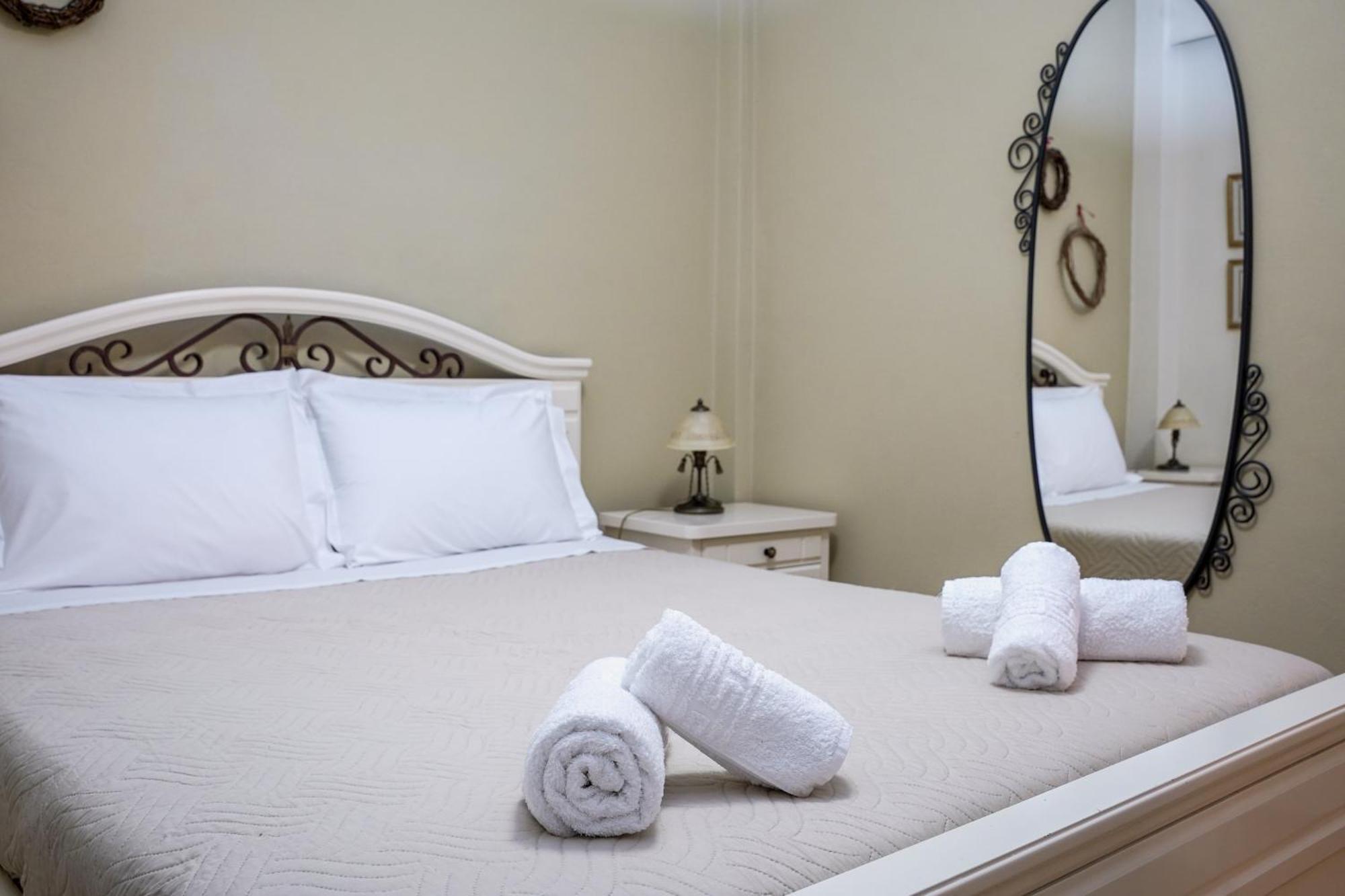 Cozy Cloud Apartment Нафплион Экстерьер фото