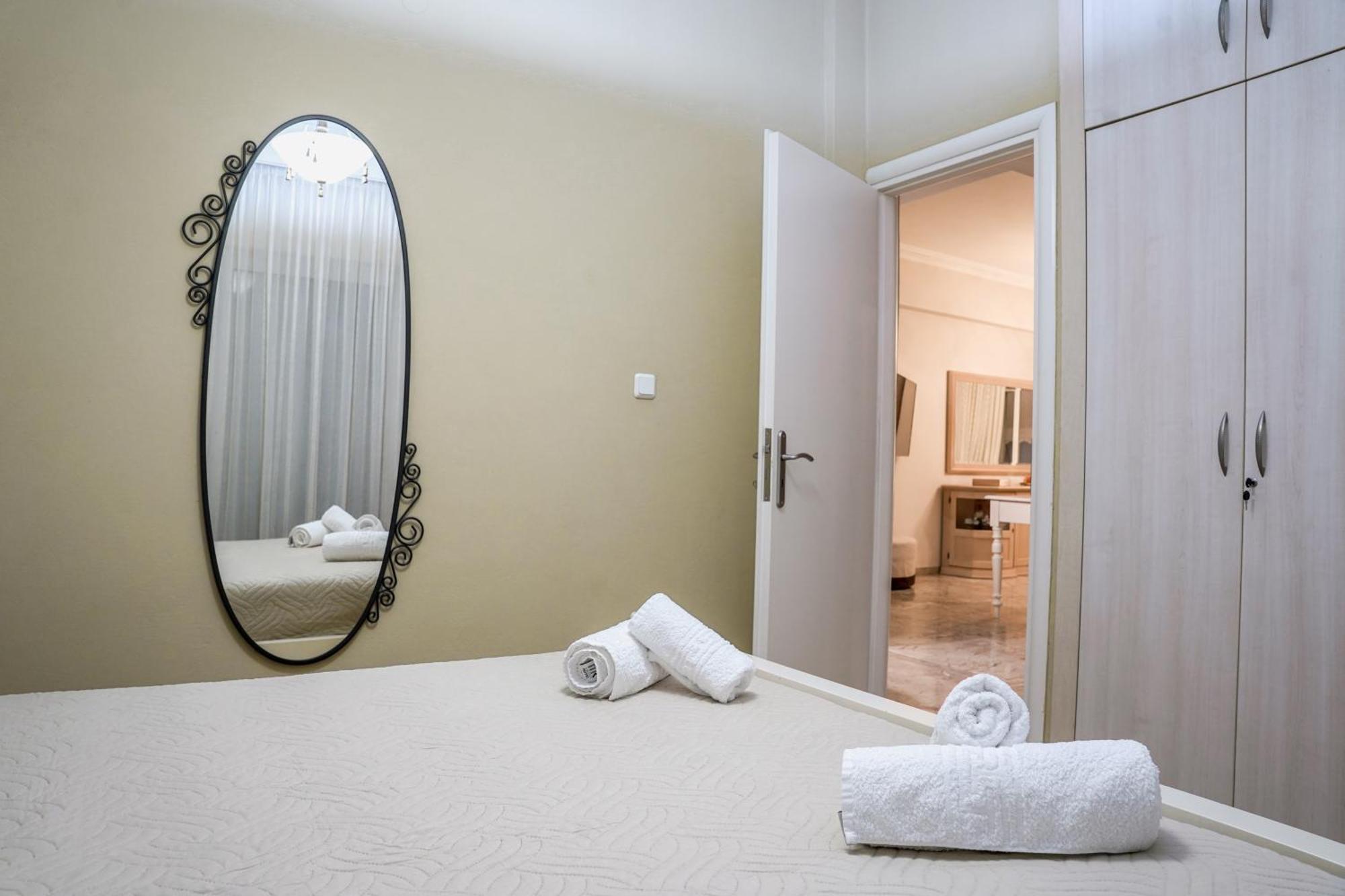 Cozy Cloud Apartment Нафплион Экстерьер фото